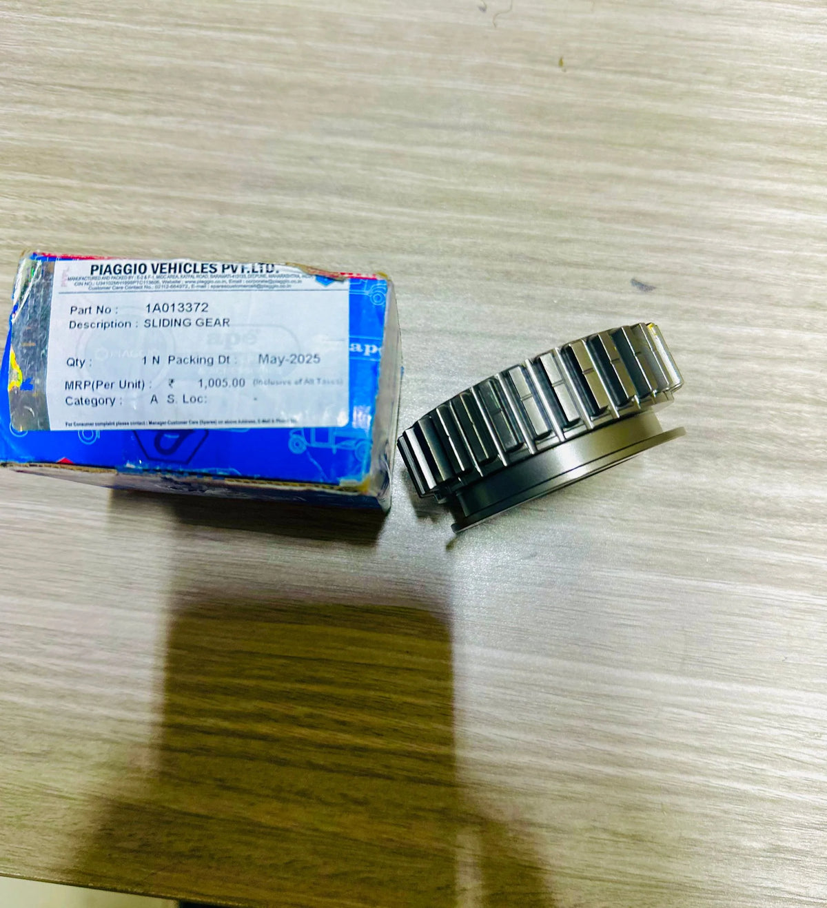 SLIDEING GEAR 1A013372